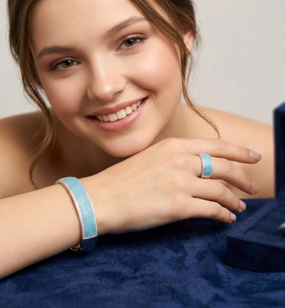 Honeycomb Luxe Crystal Bangle & Ring Set for Women